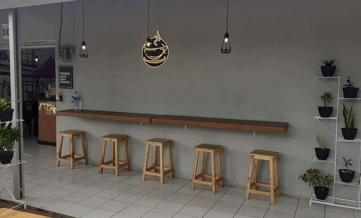 Jape_Coffee_Shop_3.jpg